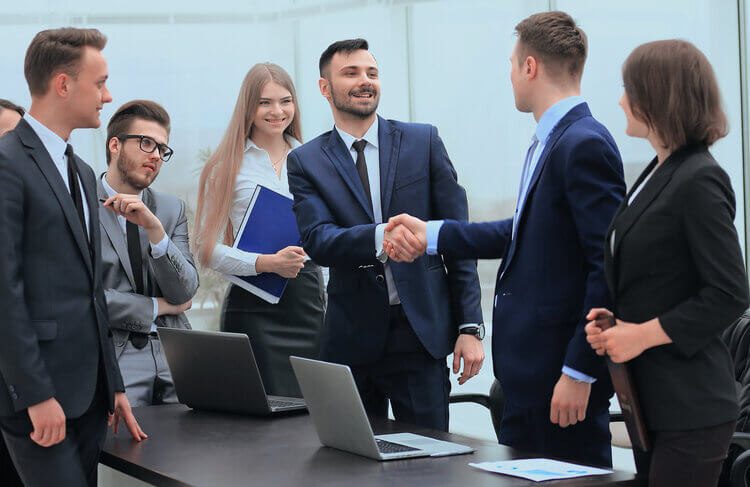 Managers meeting handshake 